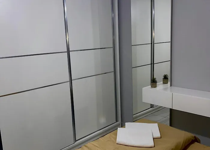 Διαμέρισμα Nn With Balcony 1